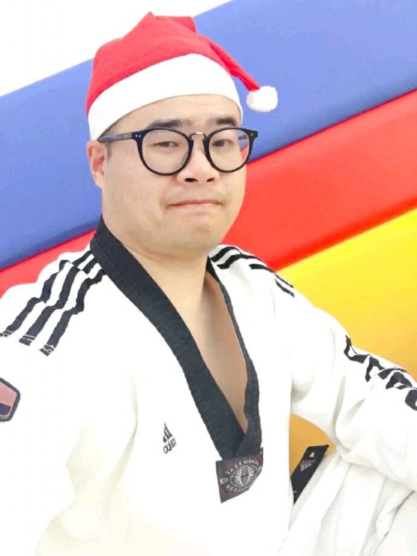 何当重相见的第一张照片--屏南婚介网