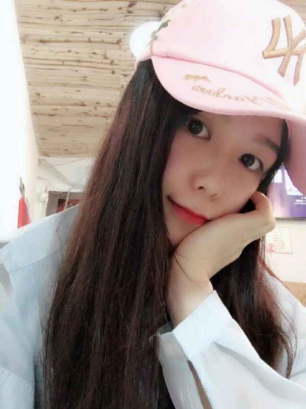 丹丹的第一张照片--屏南婚介网