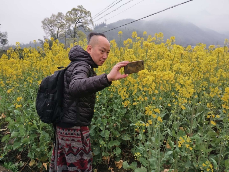 Dennison的第一张照片--屏南婚介网