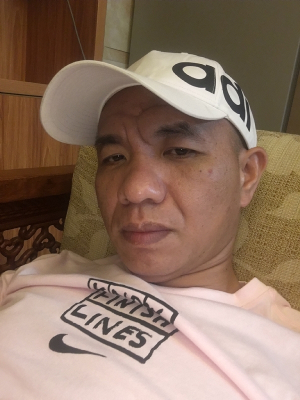 坚持到底的第一张照片--屏南婚介网