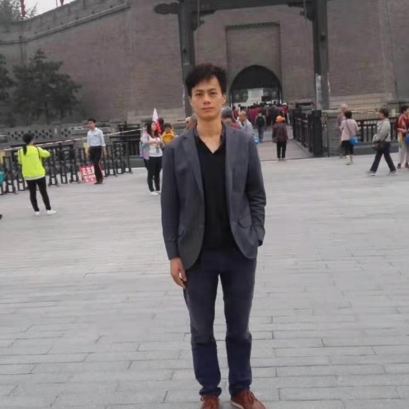 认真的第一张照片--屏南婚介网