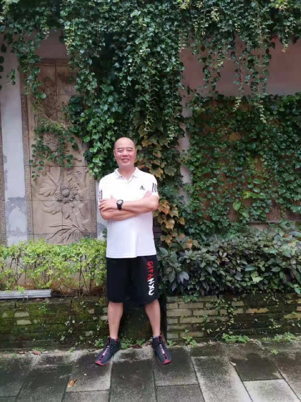 李国伟的第五张照片--屏南婚介网