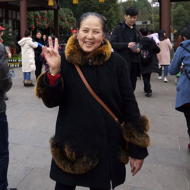 刘刘的第一张照片--屏南婚介网