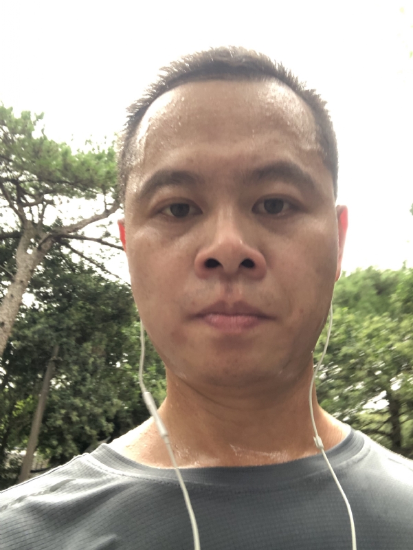 猩猩巨呃的第二张照片--屏南婚介网