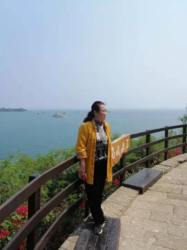 曦若半秋的第一张照片--屏南婚介网