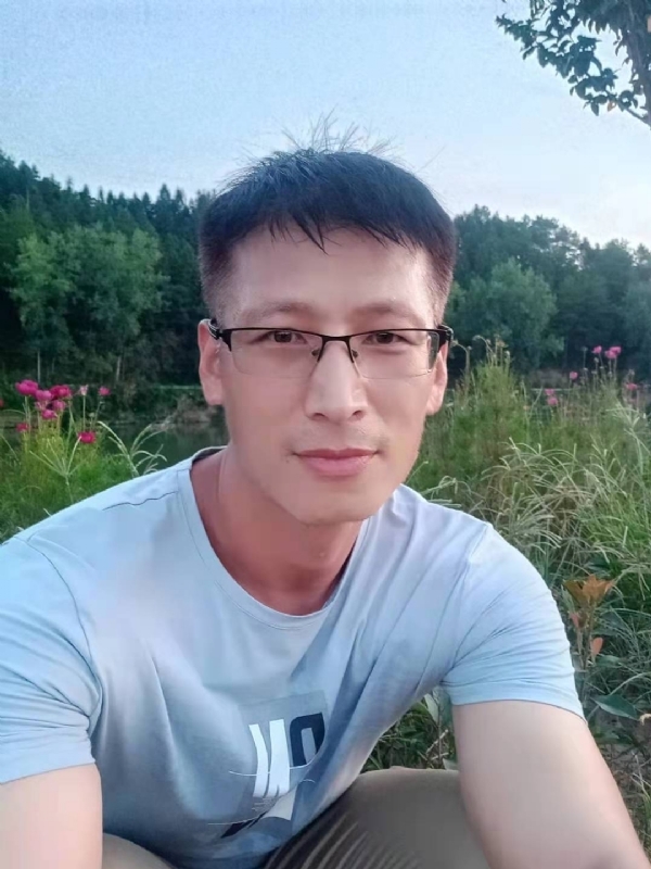 零零柒的第一张照片--屏南婚介网