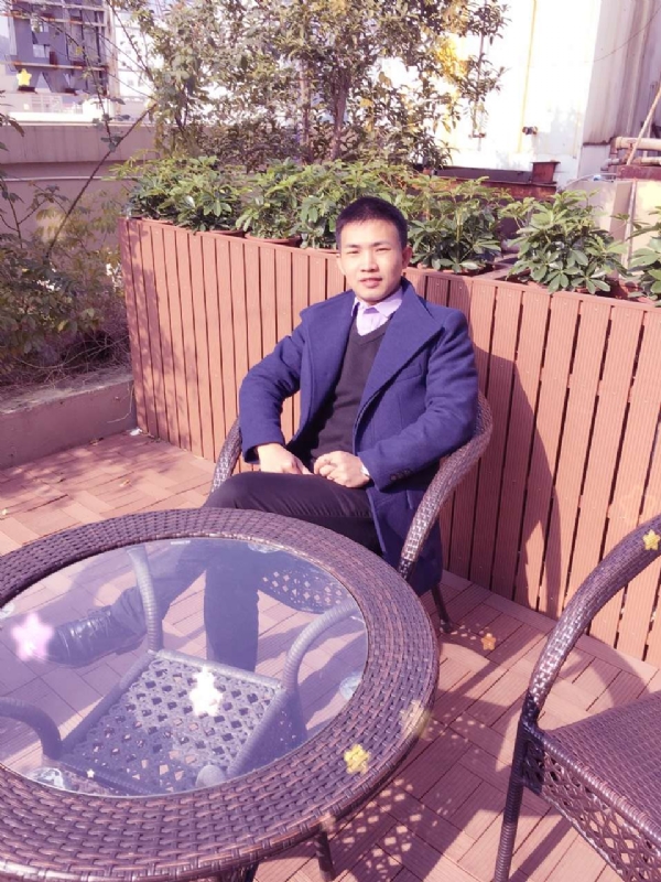 周哥哥的第一张照片--屏南婚介网