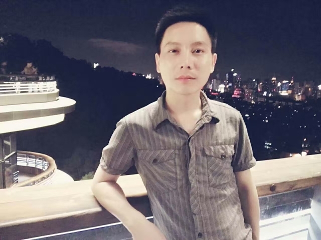 幕秋的第一张照片--屏南婚介网