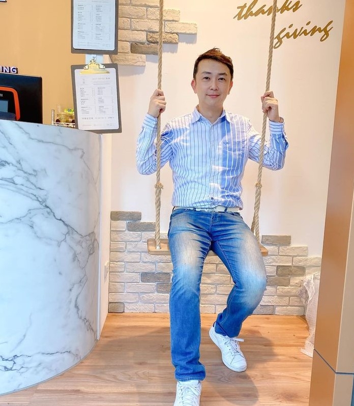 陈道明的第四张照片--屏南婚介网