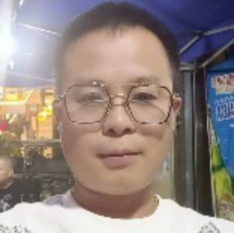 逍遥霸道的第一张照片--屏南婚介网