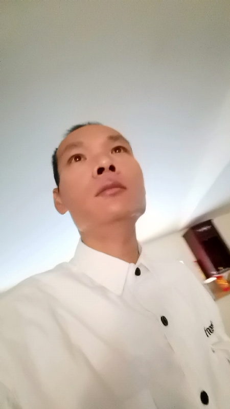 只影向谁去的第五张照片--屏南婚介网