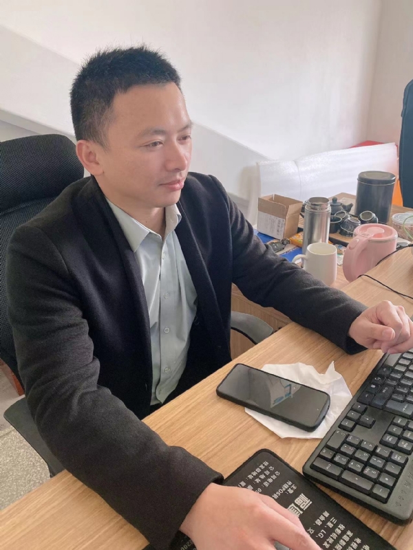 落叶知秋的第一张照片--屏南婚介网