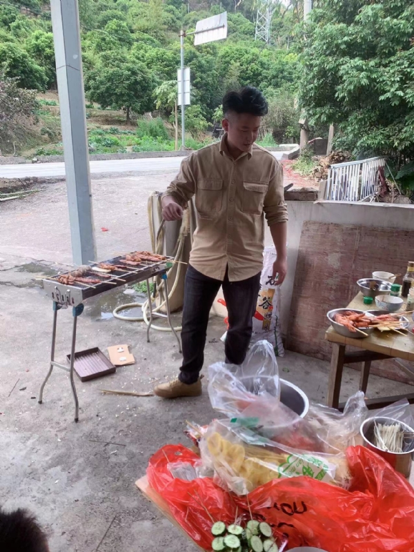 你黑我哟的第一张照片--屏南婚介网