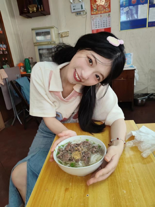 甜果的第一张照片--屏南婚介网