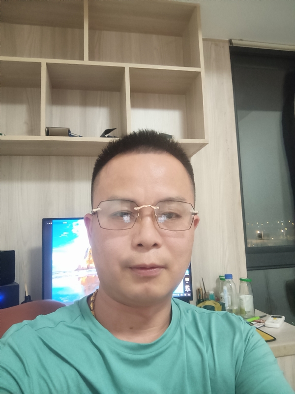 逍遥霸道的第一张照片--屏南婚介网