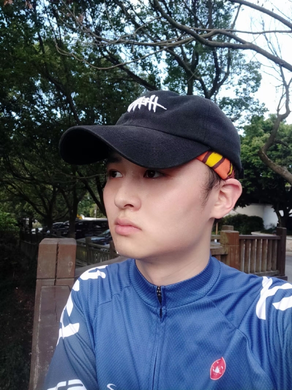 麦兜的第二张照片--屏南婚介网
